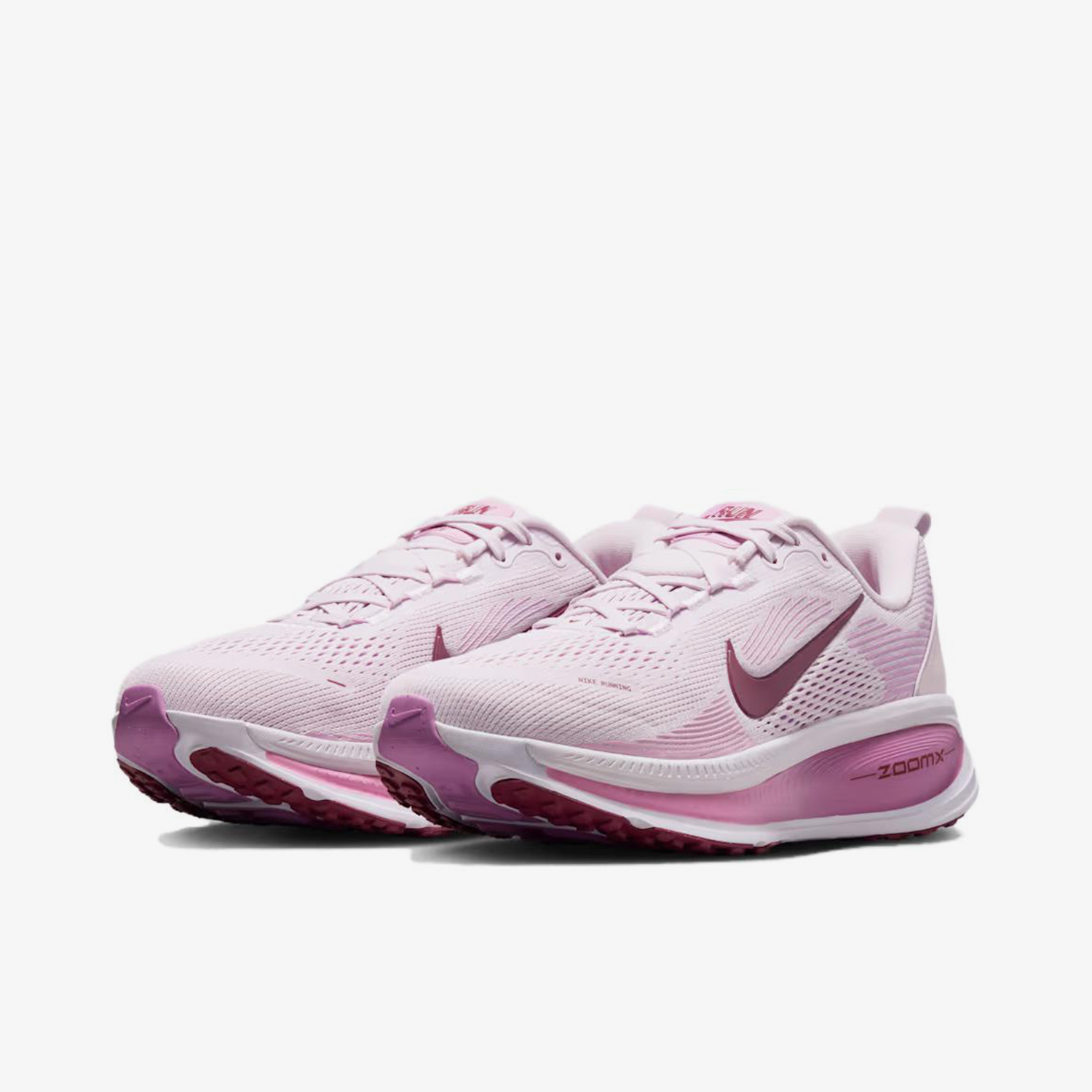 Sepatu lari wanita Nike Vomero - Court Heel Pointed ulasan dan harga